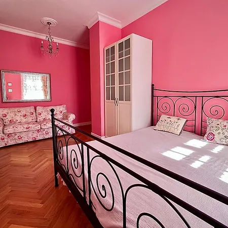 Apartamento Bohemian - Amazing View, Private Parking Karlovy Vary