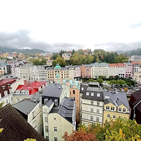 Bohemian - Amazing View, Garage Apartmán