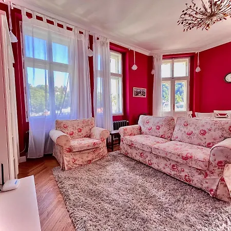 Bohemian - Amazing View, Garage * Karlovy Vary